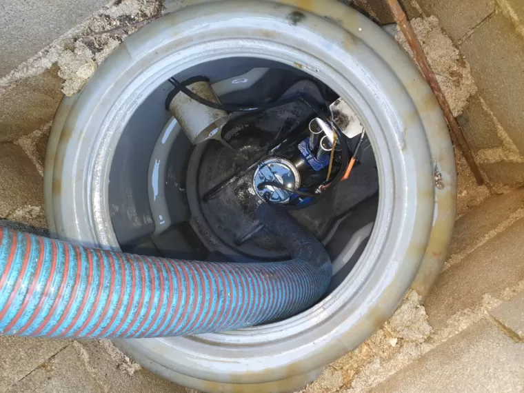  Entretien d'une station de relevage chez un particulier habitant sur Château Gombert 13013 Marseille, Marseille, AM Débouchage